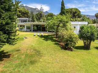 Chalet en alquiler en Nagüeles Alto en Marbella