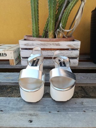 Sandalias Plataforma Stradivarius Plateadas