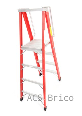 Escalera Fibra Tijera 2x4 - 1,14 Metros - 10400 - Mader