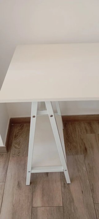 Escritorio blanco moderno