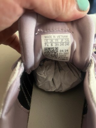 Zapatillas Adidas Mujer Talla 39.5 Nuevas