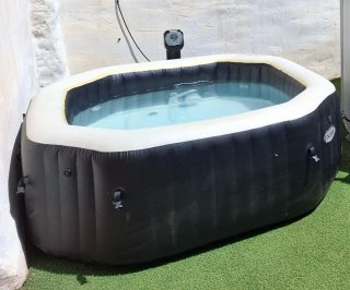 Jacuzzi inflable Intex 4 plazas + bomba calentador