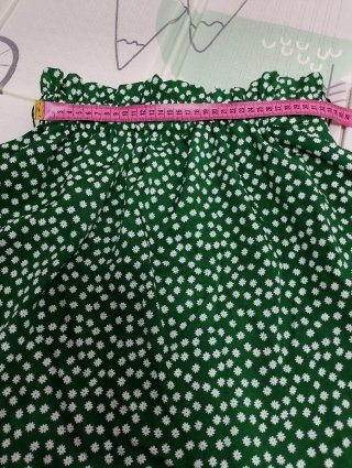 Falda Shein verde flores T. S