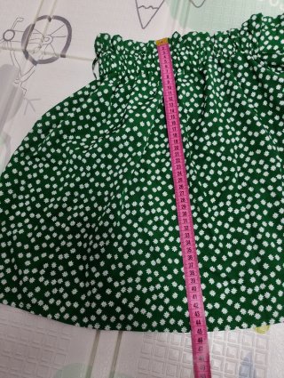 Falda Shein verde flores T. S