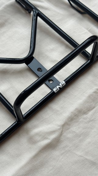 Portaequipajes delantero bicicleta negro