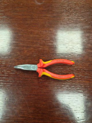 Alicates de punta redonda cigueña KNIPEX 25 26 160