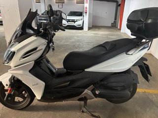 Kymco 125 Scooter Gasolina Blanca -GANGA-