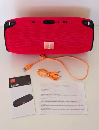Altavoz Bluetooth XERTMT Rojo
