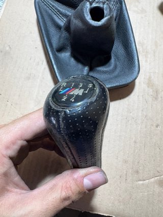 Pomo de cambios y fuelle BMW E46 5 velocidades