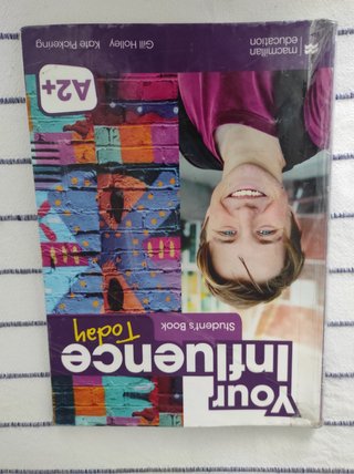 YOUR INFLUENCE TODAY A2+ Student's book: libro ...