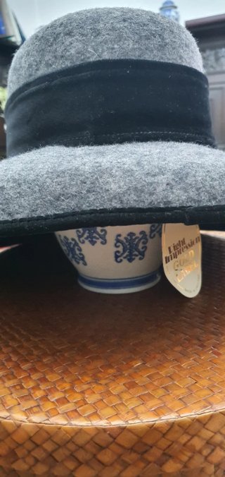 Sombrero Fieltro Lana Vintage Inglés + sombrerera