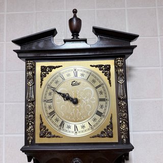 Reloj de péndulo antiguo Eclero
