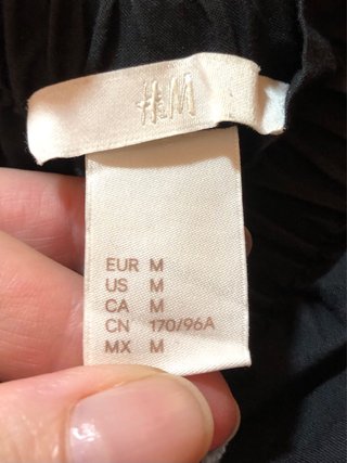 Vestido H&M bordado negro