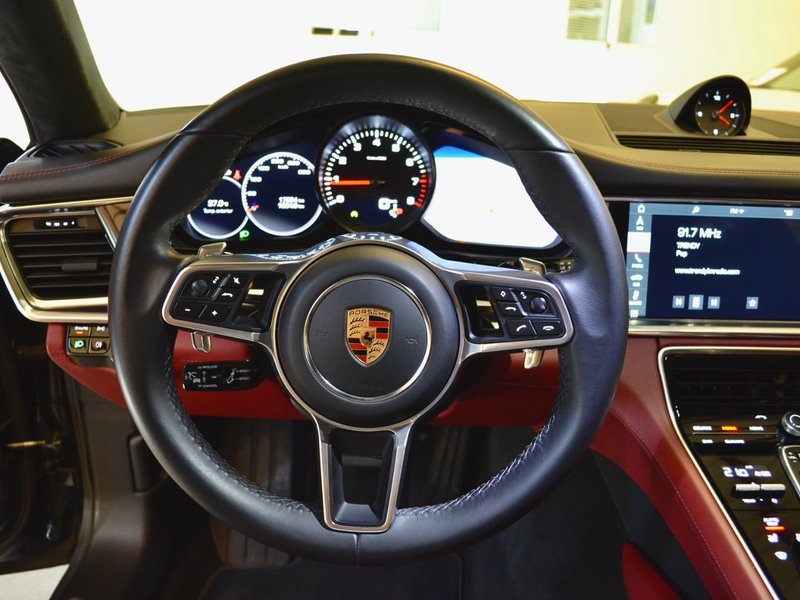 Porsche Panamera 4 2019, foto 26
