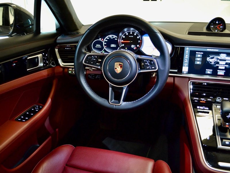 Porsche Panamera 4 2019, foto 27