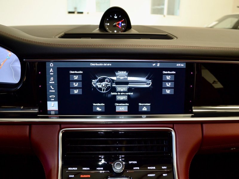 Porsche Panamera 4 2019, foto 29