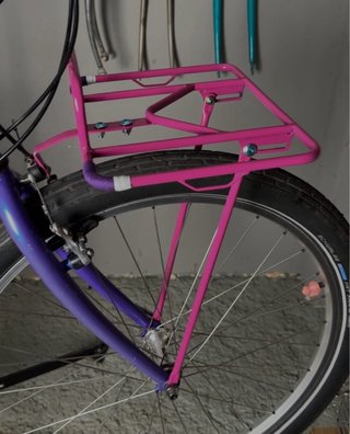 Portaequipajes delantero acero bicicleta rosa