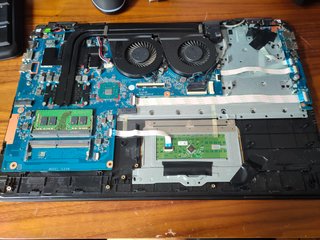 Portátil HP Pavilion 15-BC410NS