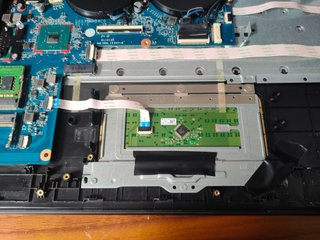 Portátil HP Pavilion 15-BC410NS