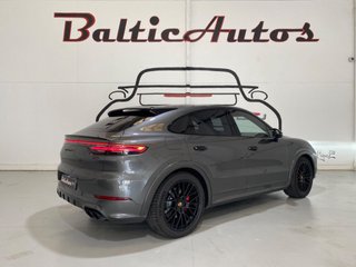 PORSCHE Cayenne Coupe GTS
