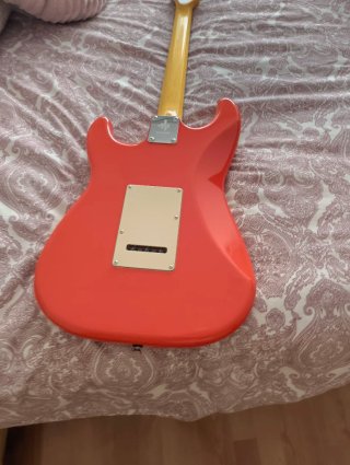 Guitarra Strato Donner DST-600 Top
