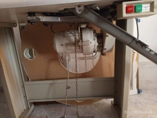 Remalladora Pegasus 5 hilos con fruncidor
