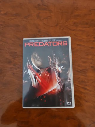 DVD Predators (Español)