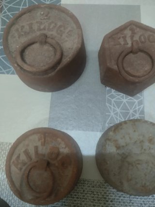 Lote 33 pesos antiguos