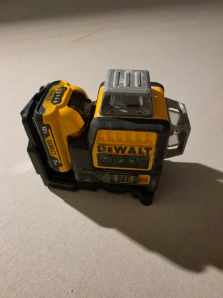 Nivel Láser Dewalt 12V