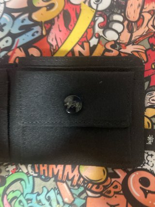 Cartera Stussy Negra Bordada
