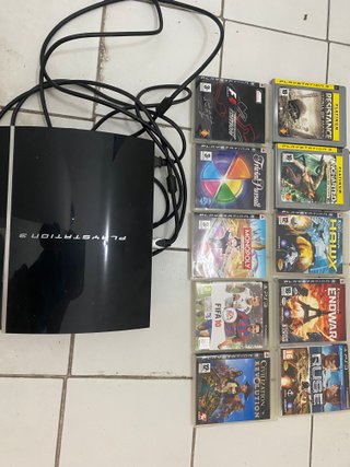 Consola Playstation 3 + 10 Juegos