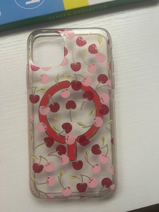 4 Carcasas iPhone 11 + 3 Protectores Pantalla