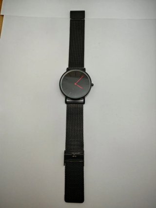 Orologio Minimal Nero Lancette Rosse
