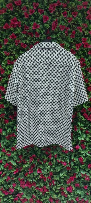 Camisa fluida Zara Man estampado geométrico Tal. M
