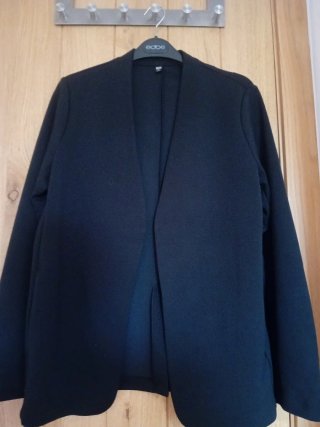 Blazer Uniqlo Negra