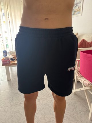 Pantalón corto Balenciaga negro
