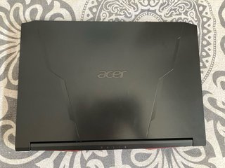 Portátil Acer Nitro 5 Nero e Rosso