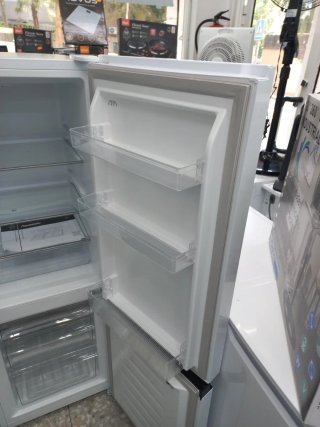 NEVERA NUEVA CON GOLPE GARANTIA TRANSPORTE