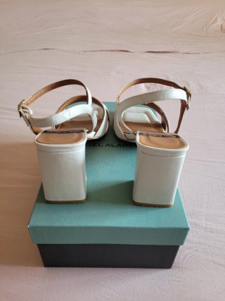 Sandalias Angel Alarcón Blancas Tacón