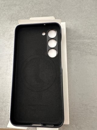 Funda Samsung Galaxy S23 Cuero Vegano Negra