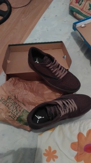 Zapatillas Travis Marrones Talla 43