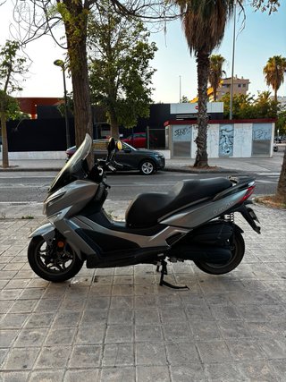 Scooter Kymco 125 Grand Dink