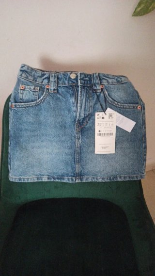 Falda vaquera Zara talla 32