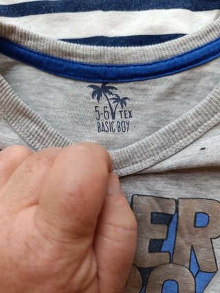 Lote 4 camisetas niño Talla 5-6