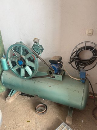 Compresor 300L Verde
