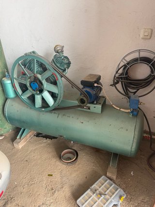 Compresor 300L Verde