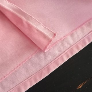 Tessuto in velluto rosa