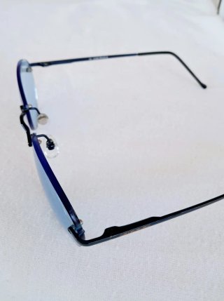 Occhiali da sole Phard con lenti azzurre