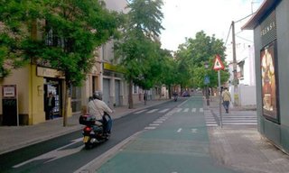 Piso en alquiler en Cruz Roja en Sevilla