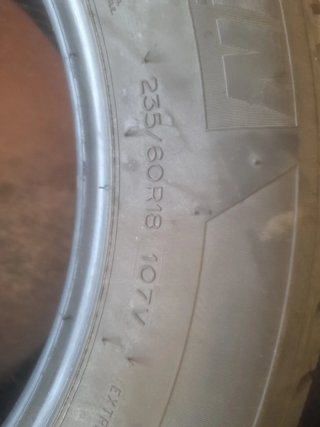 Neumáticos 235/60R18 107V